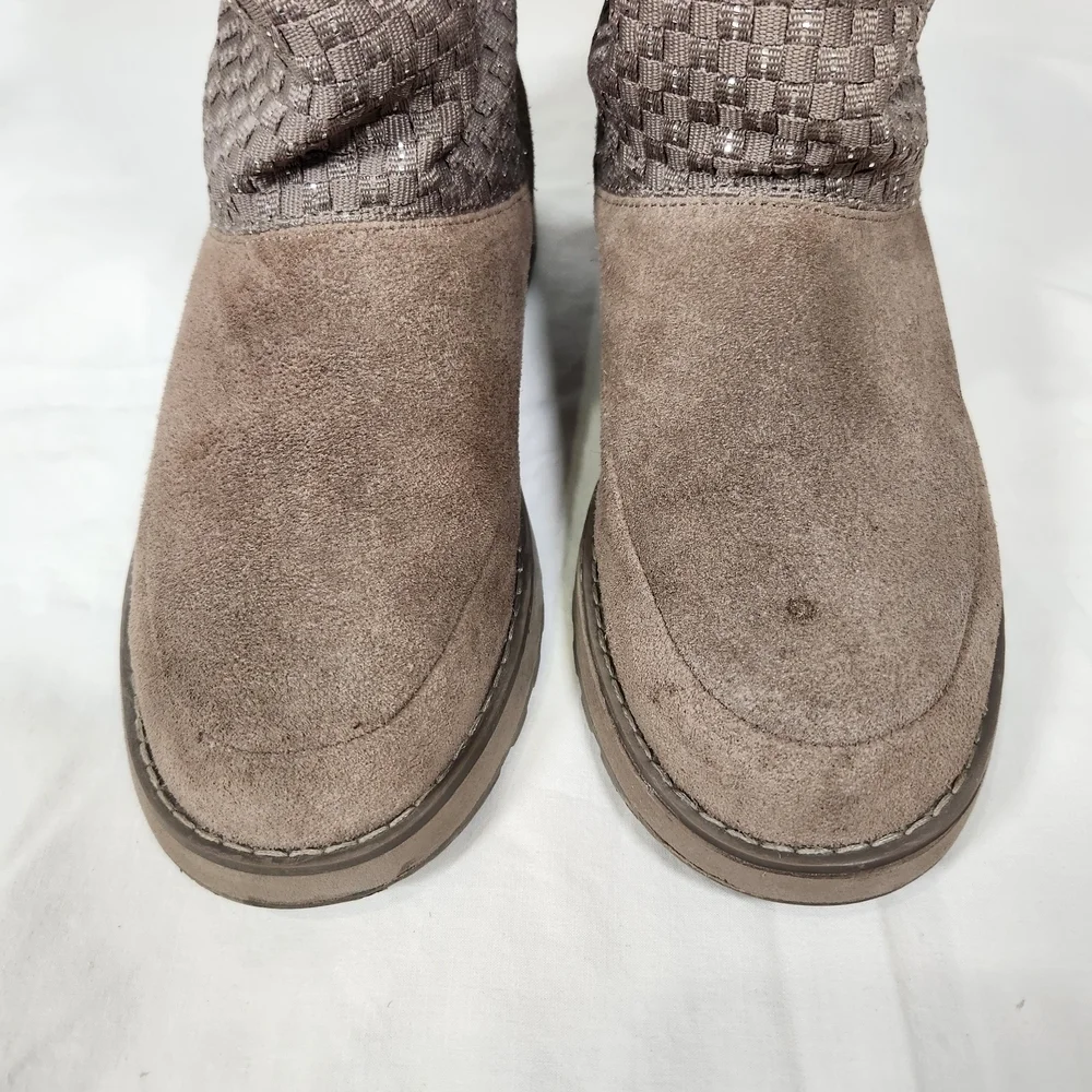 Skechers Keepsakers Lazy Booties Size 7.5
